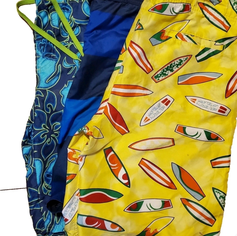 J. Khaki And Old Navy 3 Pair Mens Swim Trunks Size XL Mesh Lined USA